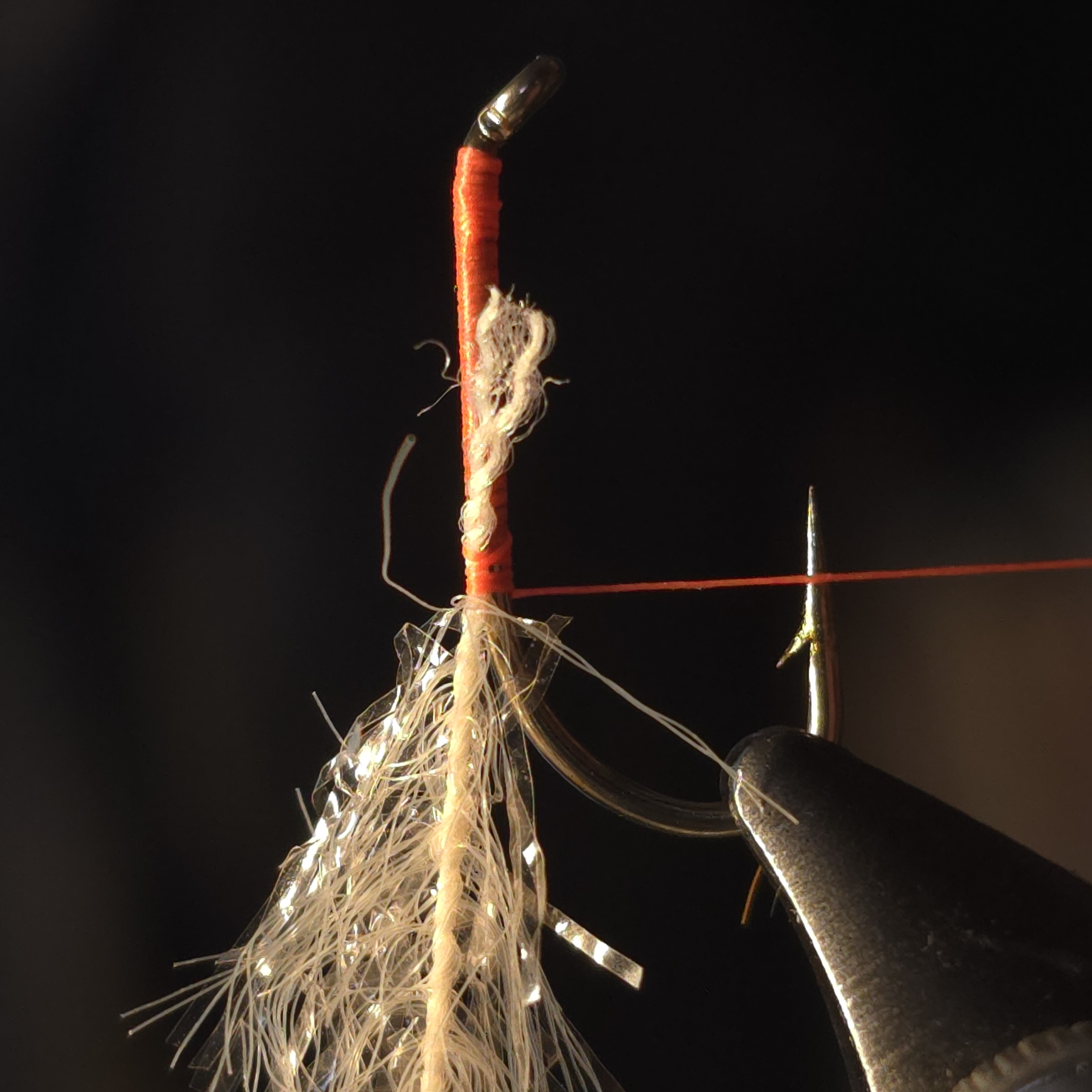 Fly Tying a Two-Tone Blob (Step-by-Step Guide with Images)