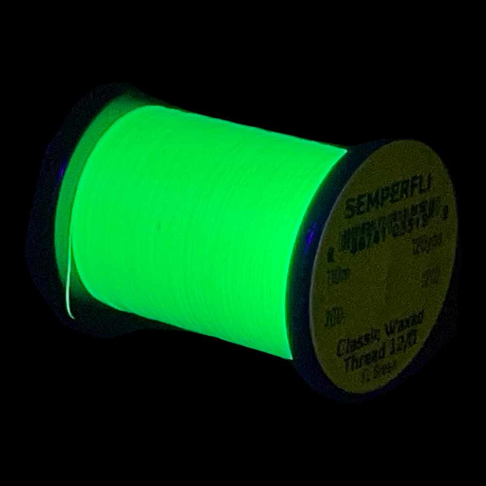 Classic Waxed Thread 12/0 110m (120 Yards) Fl Green for Fly Tying