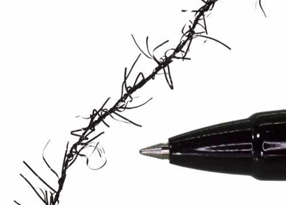 Straggle Legs Gray for Fly Tying from The Essential Fly
