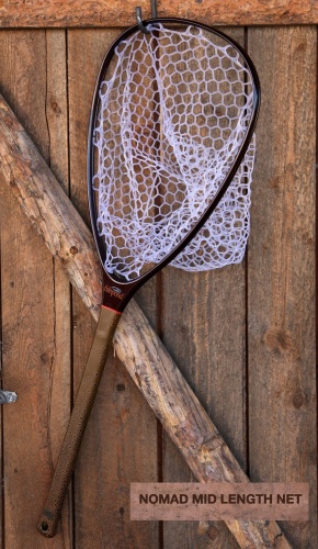 Fishpond Nomad Net 13'' x 18'' Mid Length Tailwater Fly Fishing Landing Net (Length 37in / 94 cm)